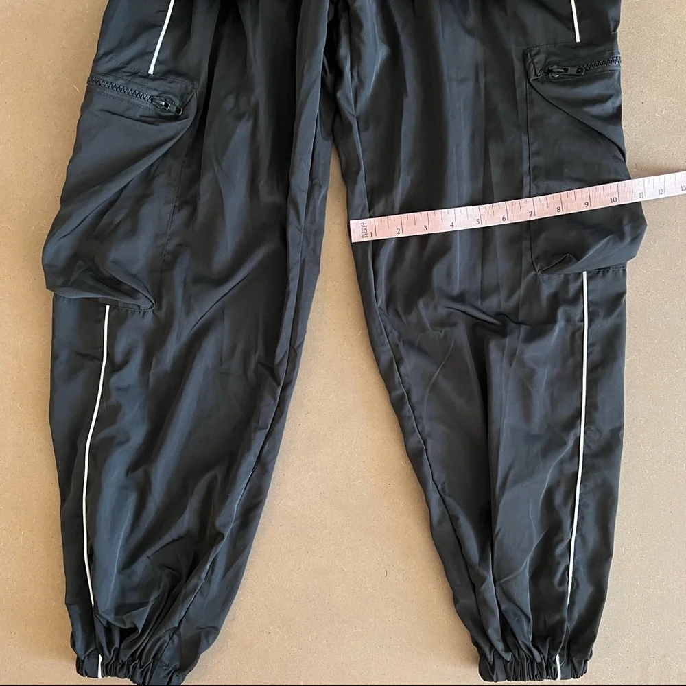 Tech Pants - Picture 3 of 10